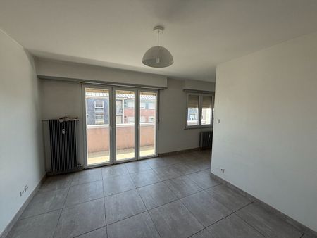 Location Appartement 2 pièces 41m² STRASBOURG 67000 - Photo 2