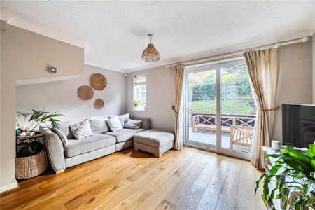 2 bedroom end of terrace house to rent - Photo 4