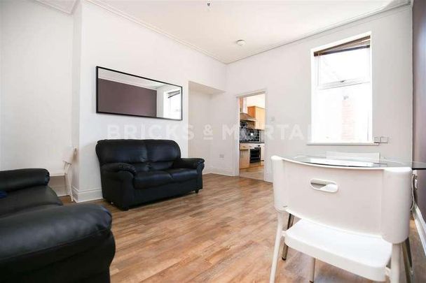 (?ppw) Second Avenue, Heaton, NE6 - Photo 1
