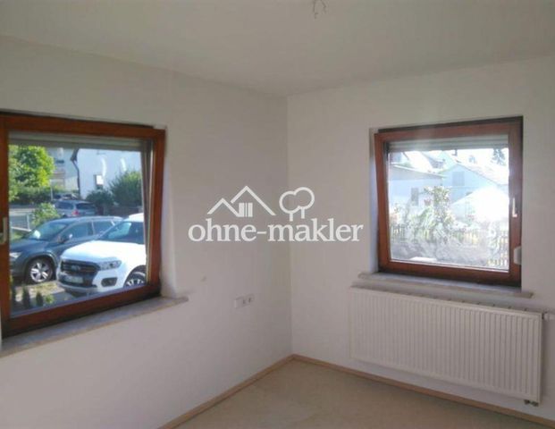 Schöne, helle 2 Zi-Wohnung mit Autoabstellplatz in Ulm-Jungingen - Photo 1