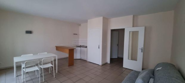 Location Appartement 1 pièce 32m² PRIVAS 07000 - Photo 1