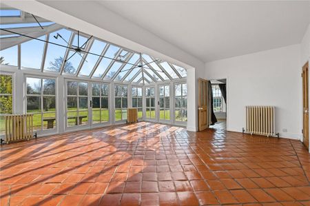 5 bedroom detached house to rent - Photo 3