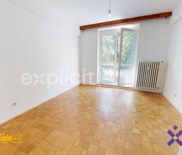 Pronájem bytu 2+1 55 m2 - Fotografie 1