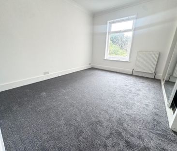 Cardigan Road, Bournemouth - Photo 2