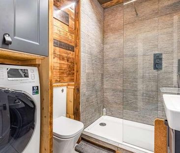 St Annes Court, Dukes Ride, Crowthorne, RG45 - Photo 6