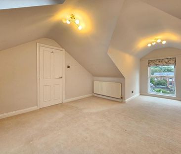 4 bedroom semi-detached house to rent - Photo 5