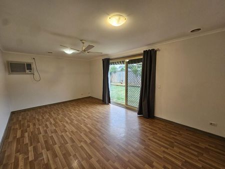 SIMPLY PERFECT… - Photo 5