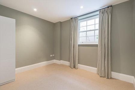 4 bedroom terraced house to rent - Photo 4