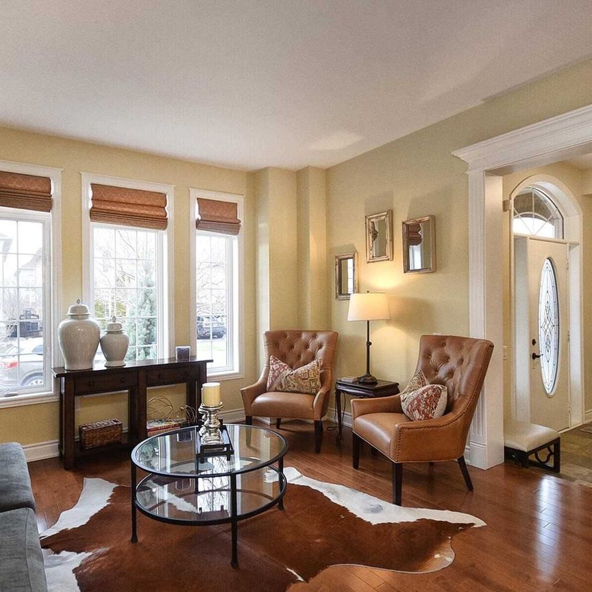 For Lease - 336 Turning Leaf Road, Oakville, Ontario - Photo 1