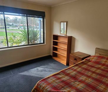 Birdwood - Photo 2
