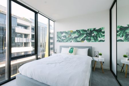 Fully Furnished Two Bedroom Apartment - Photo 3