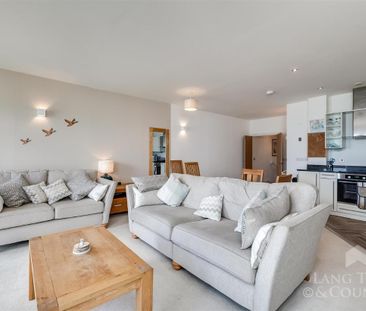 Azure, Cliff Road, Plymouth - Photo 3