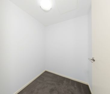 Modern Apartment Living With Premium Facilities - Photo 6