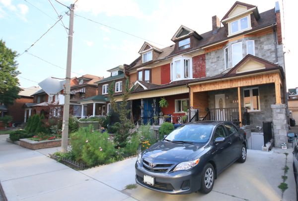 For Lease - 446 Crawford Street Unit# 2nd/3rd, Toronto, Ontario - Photo 1