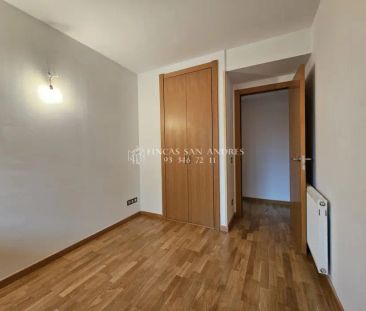 Piso en alquiler en Carrer d'Antoni Puigvert - Foto 3