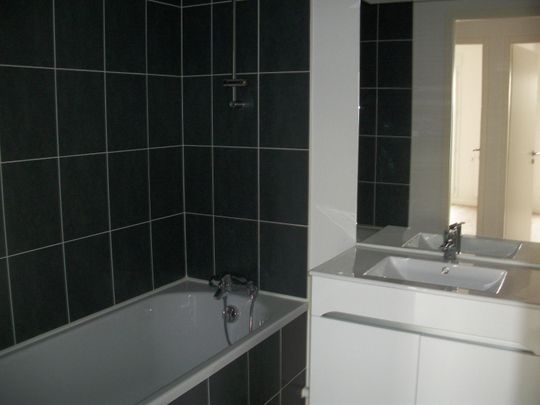 Location Appartement 3 pièces 56m² ST HERBLAIN 44800 - Photo 1