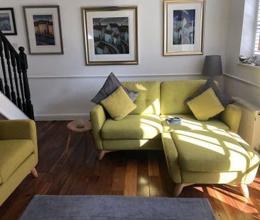 2 bedroom terraced house to rent - Photo 2