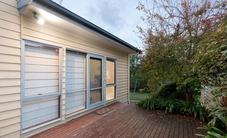 11 Morden Court, Nunawading - Photo 2