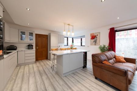 2 Fineview, Newtownabbey, BT36 6YH - Photo 4