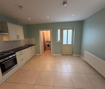 4 Gransha Wood, Old Dundonald Road, Dundonald, Belfast, BT16 2FG - Photo 2