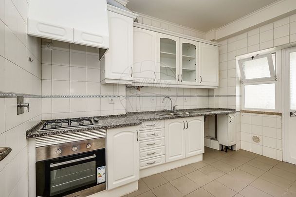 Apartamento T5 em Lisboa - Foto 1