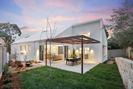 10b Emery Street, Chapman ACT 2611 - House For Rent | Domain - Photo 3