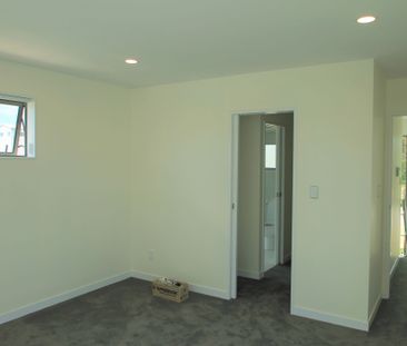 4 Bedrooms on Lockheed Street - Photo 1