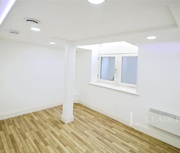 3 bedroom apartment to rent Bute Street, Luton, Bedfordshire, LU1 - Photo 1