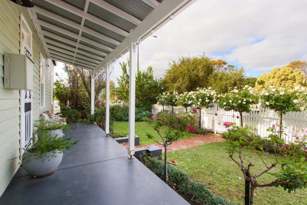 11A Kent Street, Victoria Park. - Photo 1