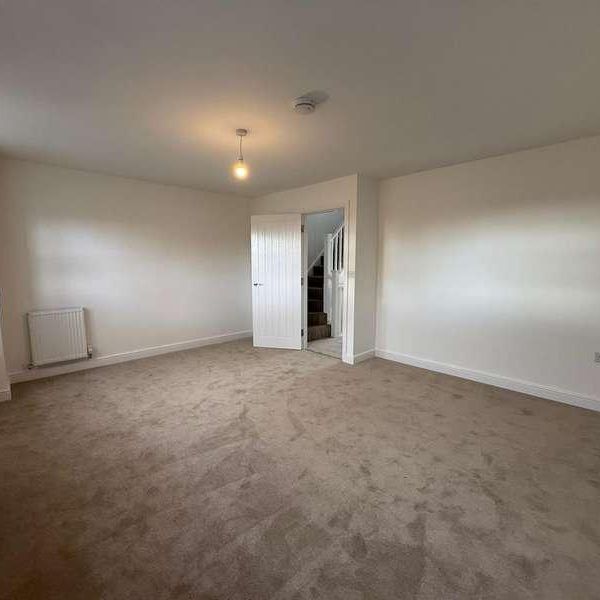 Rivington Park, Bolton, BL6 - Photo 1