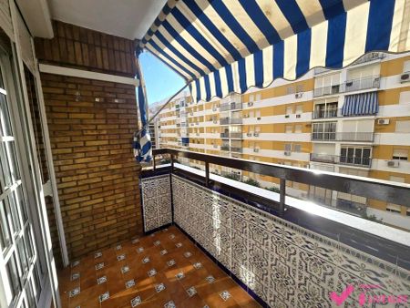 Piso de alquiler en Urbión, El Plantinar – Avda. La Paz - El Juncal - Photo 3