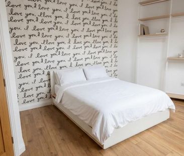 Central - Apartament pe 2 niveluri - Str. Stelelor - Fotografie 1