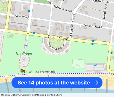 Beach Crescent, Littlehampton - Photo 1