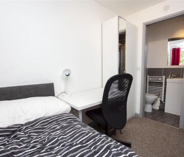 6 bedroom house to rent - Photo 4