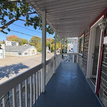 4 1/2 dans le vieux Terrebonne, disponible dès maintenant - Photo 3