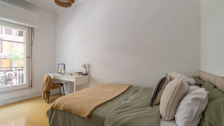 Room in shared apartment in Barcelona - Foto 4