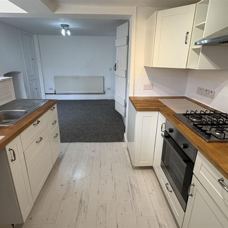 Old Brookend, Berkeley - Photo 1