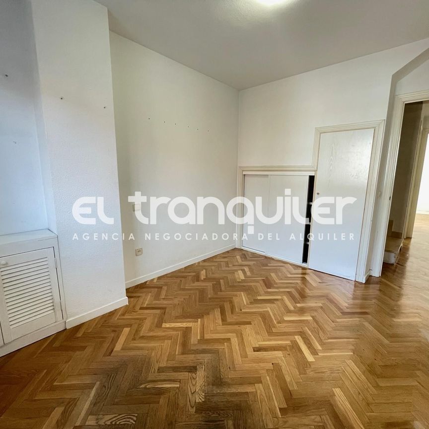 Dúplex de alquiler en Calle San Sebastián, Casco Antiguo - Photo 1