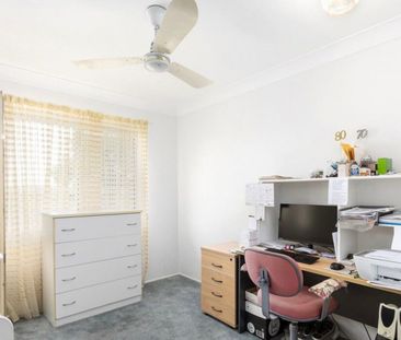 COASTAL FAMILY LIVING | SHED + SIDE ACCESS - Photo 3