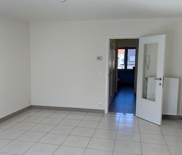 Gezellig 1 slaapkamer appartement met terrasje. - Photo 4