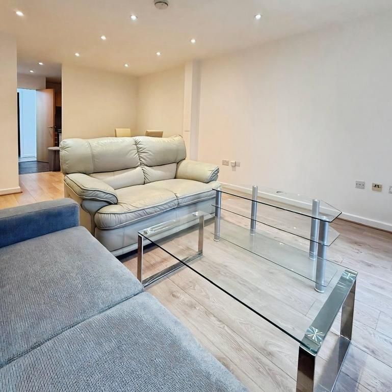 2 bedroom duplex to rent - Photo 1