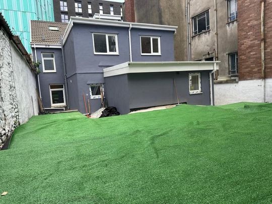 10 bedroom house share to rent - Photo 1