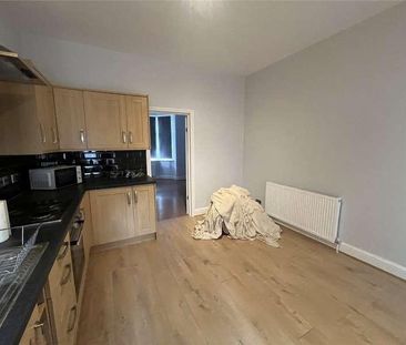 Ground Floor Flat, Quadrant Road, Thornton Heath, Surrey, CR7 - Photo 1