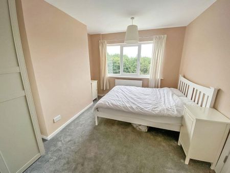 2 bed apartment to rent in NE29 - Photo 5