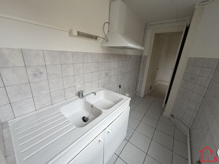 Location Appartement 3 pièces 75m² PONT A MOUSSON 54700 - Photo 3