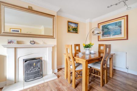 3 bedroom townhouse to rent - Photo 4