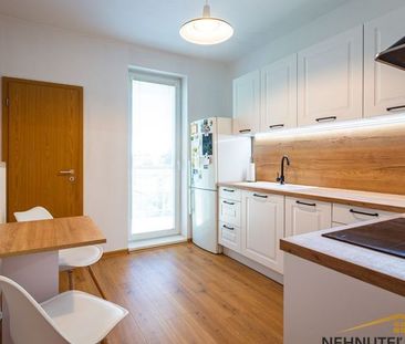 Lokalita Kremnička - Prenájom nezariadeného 3 izb. bytu (77 m2) s 3... - Photo 2