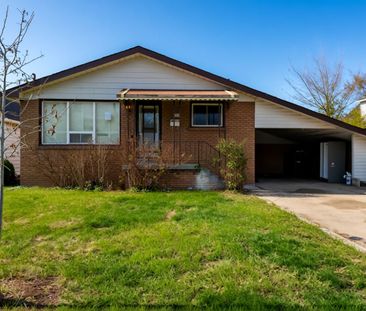 For Lease - 242 Millen Road, Hamilton, Ontario - Photo 1