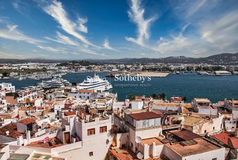 5 bedroom luxury Detached House for rent in Santa Eulària des Riu, Balearic Islands