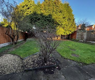 4 bedroom detached house to rent - Photo 6